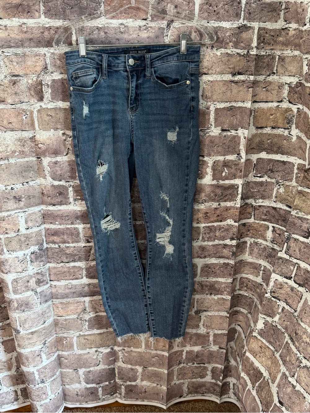 Judy Blue Women’s Jeans Size 3/26 Distressed Skinny Raw Hem Stretch Dark Wash
